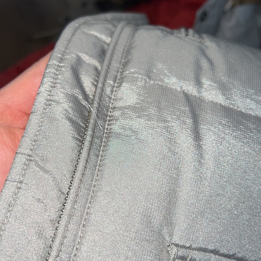 Eddie Bauer vest - Picture 7 of 11